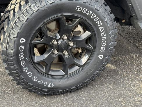 Used 2021 Jeep Wrangler Unlimited Sport image 5