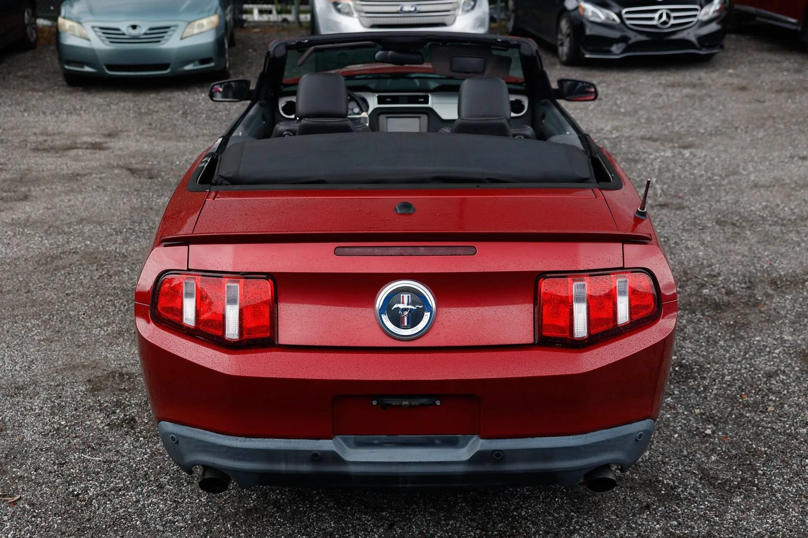 Used 2012 Ford Mustang Premium w/ Electronics Pkg RWD image 6