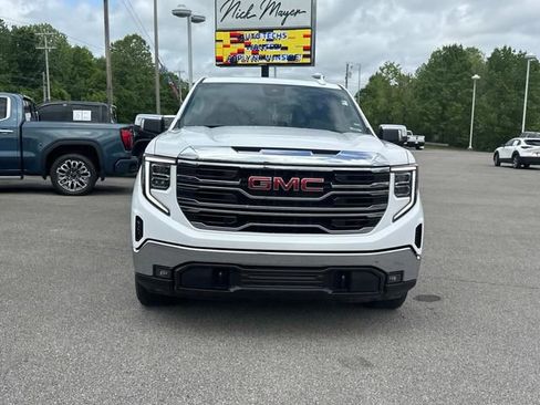 Used 2025 GMC Sierra 1500 SLT AWD/4WD image 9