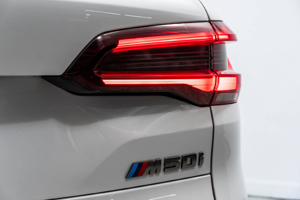 Used 2023 BMW X5 M50i w/ Executive Package AWD/4WD image 14