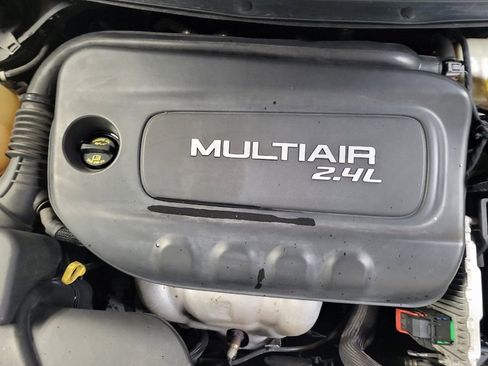 Used 2017 Jeep Cherokee Latitude image 30