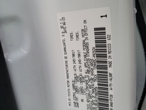 Certified 2025 Toyota Tacoma SR5 image 30