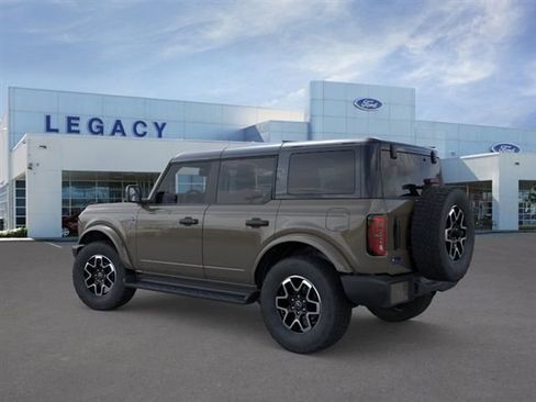 New 2026 Ford Bronco Outer Banks AWD/4WD image 4