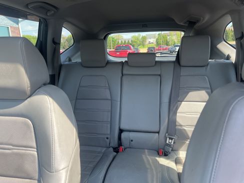 Used 2017 Honda CR-V Touring image 19