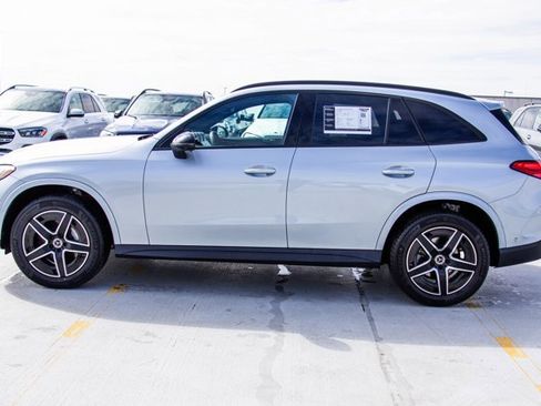 Certified 2026 Mercedes-Benz GLC 300 GLC 300 image 8