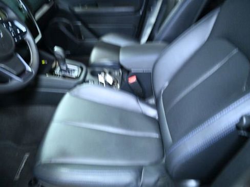 Used 2025 Subaru Forester Limited w/ Popular Package image 21