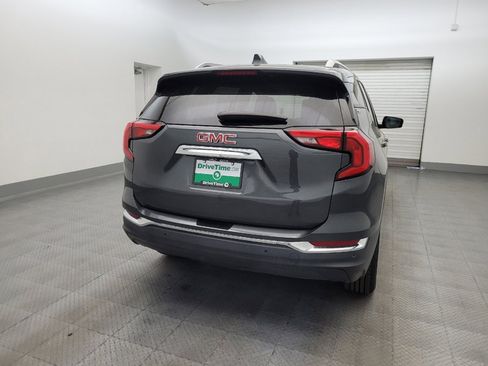Used 2020 GMC Terrain SLT w/ Preferred Package AWD/4WD image 7