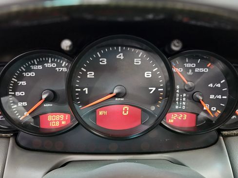 Used 2001 Porsche 911 Cabriolet image 17