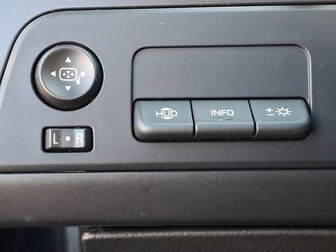 Used 2016 Chevrolet Corvette Stingray Coupe w/ 2LT Preferred Equipment Group image 22