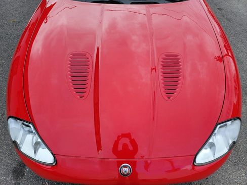 Used 2000 Jaguar XK8 Convertible RWD image 17