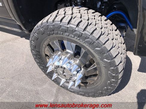 Used 2016 GMC Sierra 3500 Denali w/ Duramax Plus Package AWD/4WD image 3