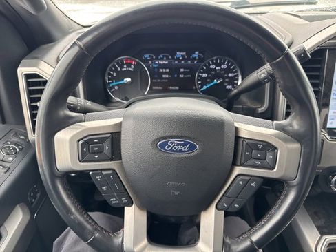Used 2022 Ford F350 Platinum w/ FX4 Off-Road Package image 12