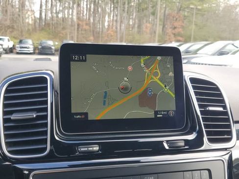 Used 2018 Mercedes-Benz GLE 350 4MATIC image 25