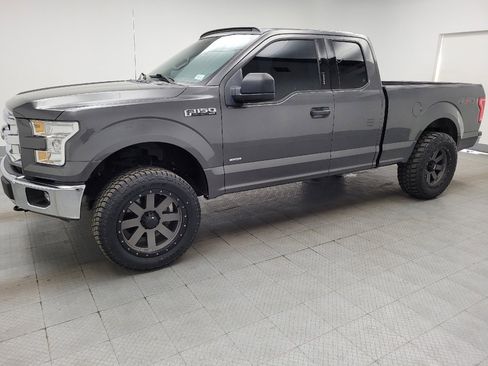 Used 2017 Ford F150 XLT AWD/4WD image 2