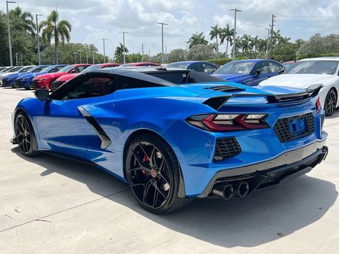 Used 2024 Chevrolet Corvette Stingray Premium Conv w/ Z51 Performance Package RWD image 5