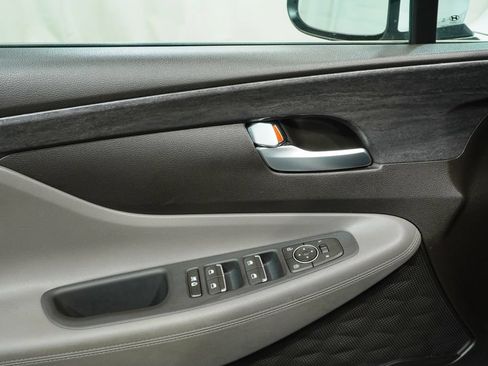 Used 2019 Hyundai Santa Fe SE AWD/4WD image 21