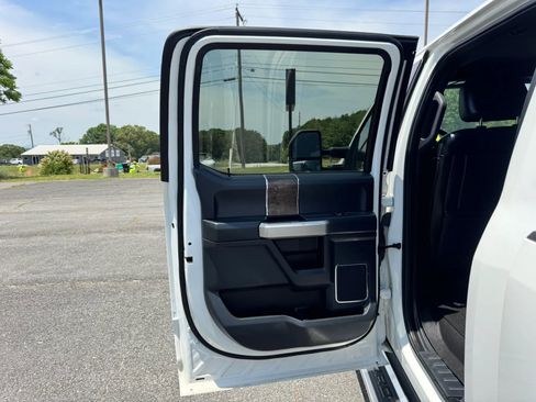 Used 2022 Ford F250 Lariat w/ Lariat Value Package AWD/4WD image 45