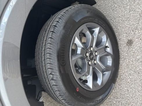 New 2025 Ford Maverick XLT w/ XLT Luxury Package image 22