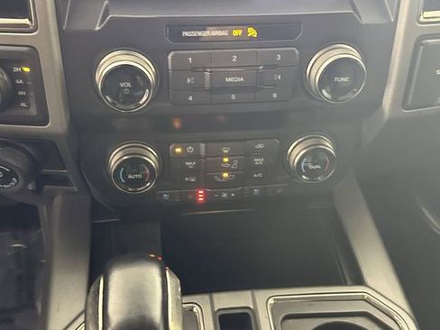 Used 2019 Ford F150 Raptor w/ Equipment Group 802A Luxury image 10