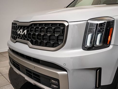 Used 2023 Kia Telluride SX Prestige X-Line AWD/4WD image 3