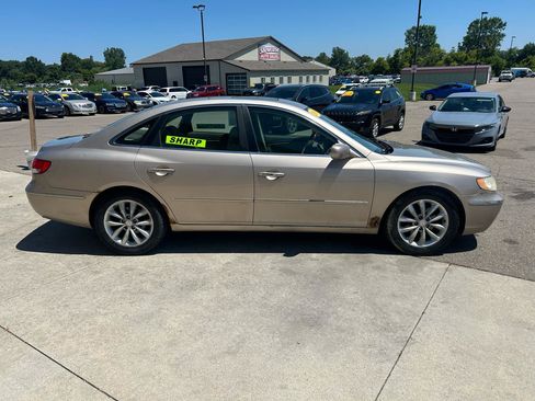 Used 2007 Hyundai Azera Limited FWD image 4
