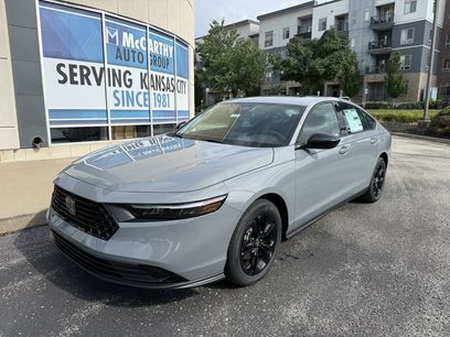 New 2025 Honda Accord SE
