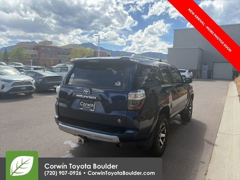 Used 2020 Toyota 4Runner TRD Off-Road Premium w/ Moonroof Package image 6