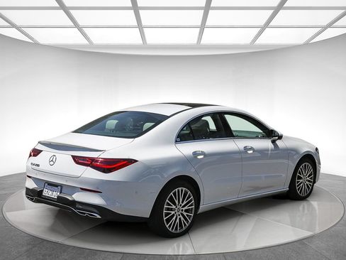 Used 2026 Mercedes-Benz CLA 250 image 3