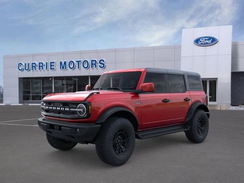 New 2026 Ford Bronco Outer Banks w/ Sasquatch Package image 1