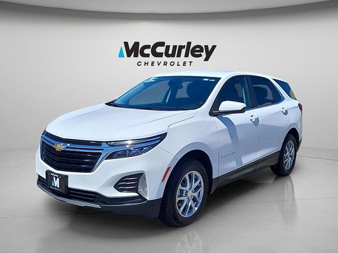 Used 2024 Chevrolet Equinox LT AWD/4WD image 3