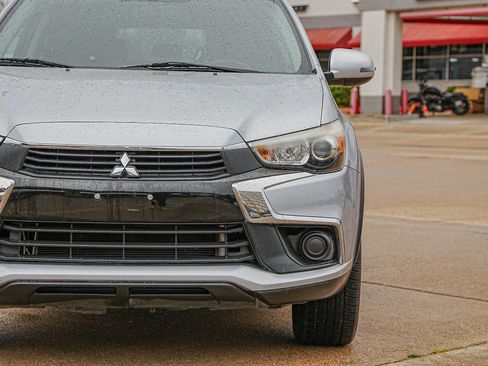 Used 2017 Mitsubishi Outlander Sport ES image 6