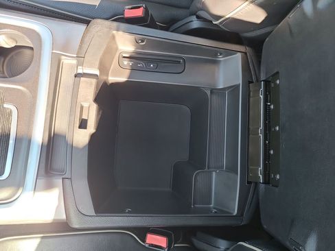 Used 2017 RAM 1500 Limited AWD/4WD image 38
