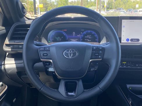 Certified 2026 Toyota Crown AWD/4WD image 14