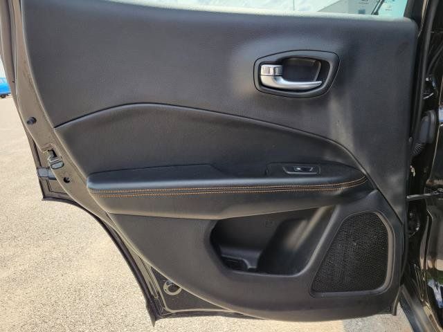 Used 2019 Jeep Compass Limited AWD/4WD image 10