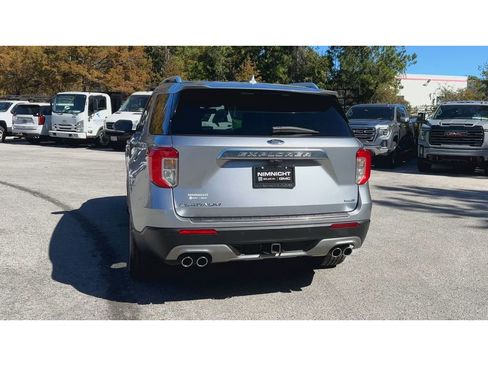 Used 2020 Ford Explorer Platinum w/ Premium Technology Package image 7