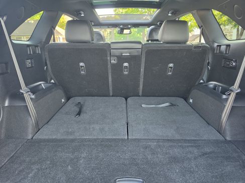 Used 2018 Kia Sorento SX FWD image 12