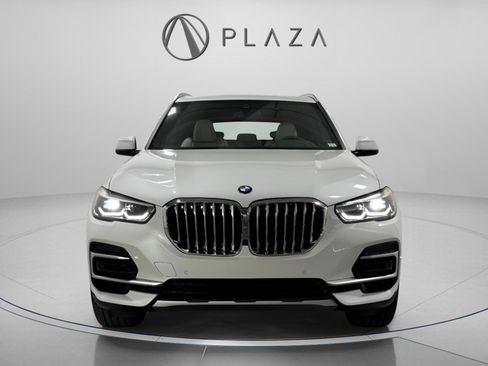 Certified 2023 BMW X5 xDrive40i w/ Climate Comfort Package image 8
