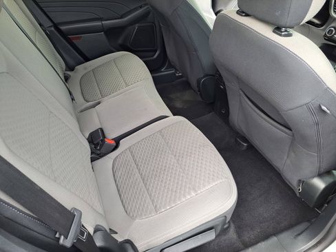 Used 2022 Ford Escape SE AWD/4WD image 16