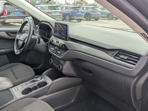 Used 2024 Ford Escape Active w/ Cold Weather Package image 32