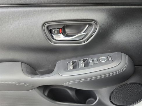 New 2026 Honda HR-V EX-L image 17