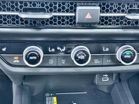 Used 2025 Honda HR-V EX-L image 29