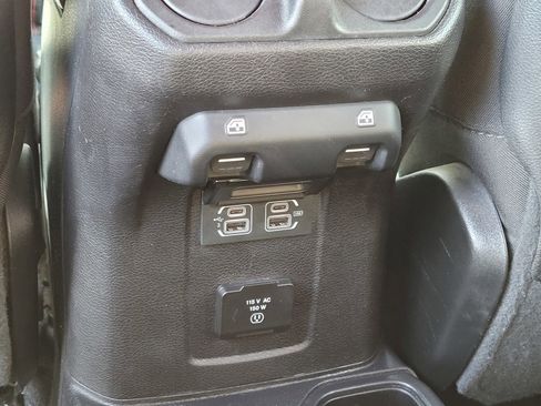 Used 2020 Jeep Wrangler Unlimited Rubicon image 12