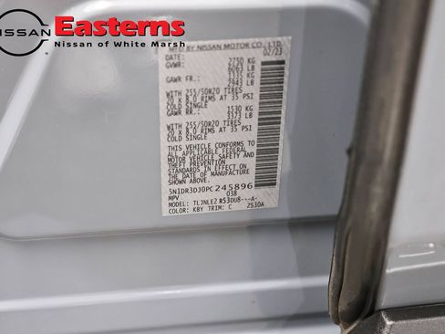 Used 2023 Nissan Pathfinder Platinum w/ Cargo Package AWD/4WD image 34