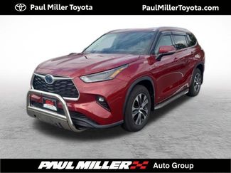 Used 2022 Toyota Highlander XLE AWD/4WD 360° Tour