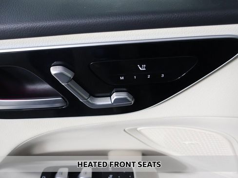 Used 2023 Mercedes-Benz C 300 4MATIC Sedan image 6