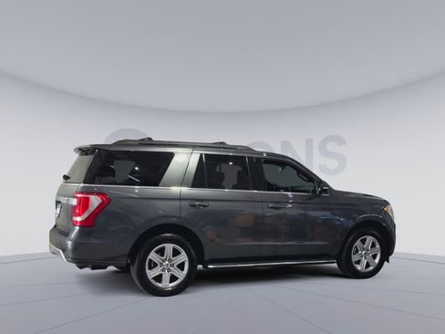 Used 2020 Ford Expedition XLT w/ Equipment Group 202A image 2