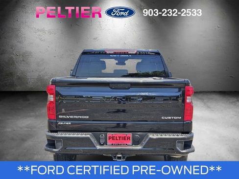 Used 2022 Chevrolet Silverado 1500 Custom RWD image 5