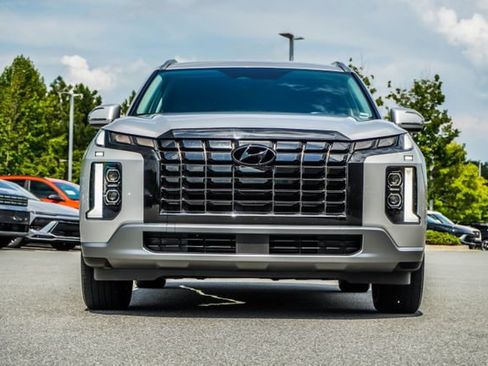 Used 2025 Hyundai Palisade SEL FWD image 7