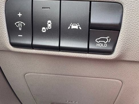 Used 2020 Kia Sportage EX FWD image 25