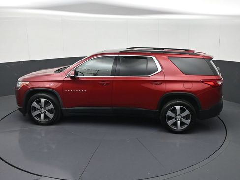 Certified 2019 Chevrolet Traverse LT w/ LT Premium Package AWD/4WD image 23